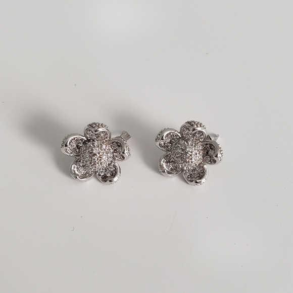Jewelry - Sterling silver and Crystal Flower Stud Earrings
